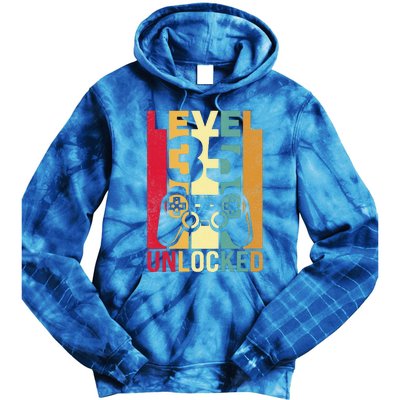 1986 1987 Birthday Male Him Fun 35 Funny 35th Birthday Tie Dye Hoodie