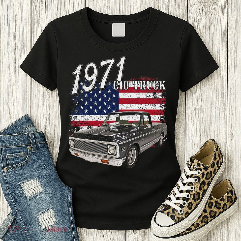 1971 71 C10 Truck Vintage 4th Of July American Flag Womens T-Shirt