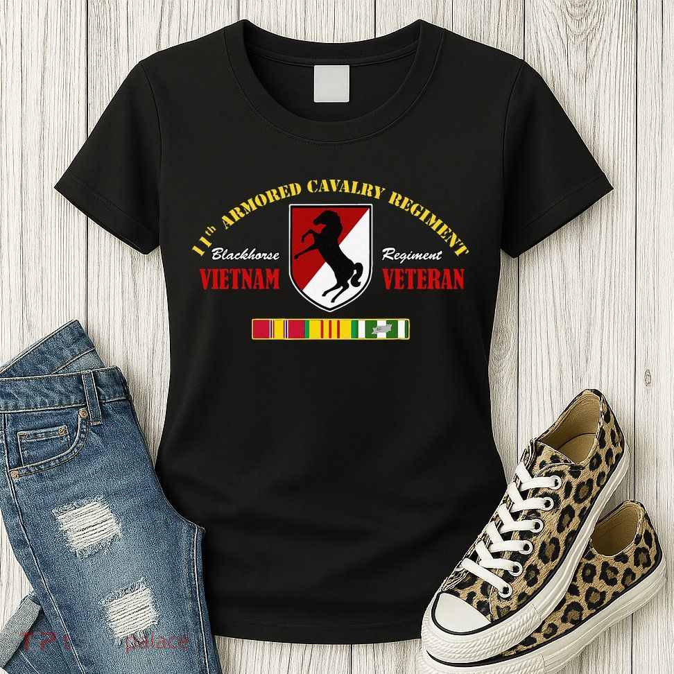 11th Armored Cavalry Regiment Vietnam Veteran Father Day Womens T-Shirt