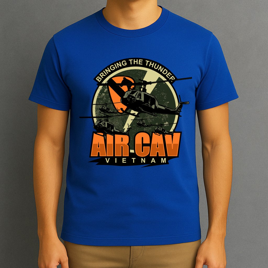 1st Air Cavalry Division Vietnam Veteran Veterans Day Xmas Gift T-Shirt