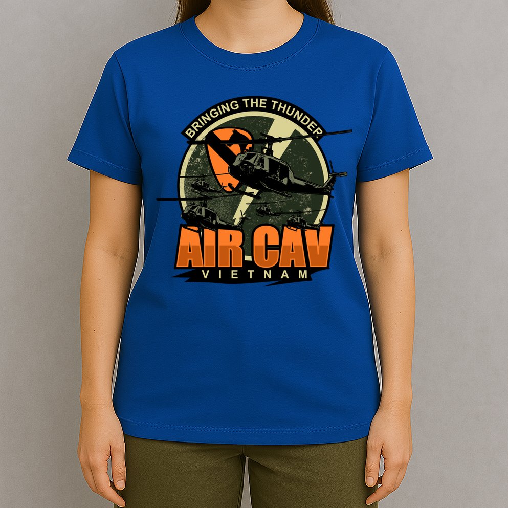 1st Air Cavalry Division Vietnam Veteran Veterans Day Xmas Gift T-Shirt