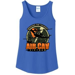 1st Air Cavalry Division Vietnam Veteran Veterans Day Xmas Gift Ladies Essential Tank