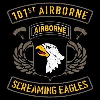 101st Airborne Paratrooper Army Veteran Vintage T-Shirt