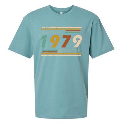 1979 Birthday Year Classic Original Retro Vintage Design Sueded Cloud Jersey T-Shirt