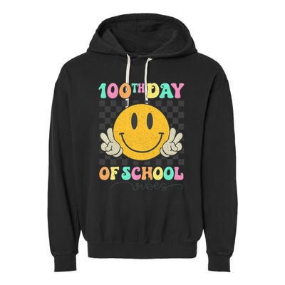 100th Day Of School Vibes Smiley Face Fun Design Garment-Dyed Fleece Hoodie