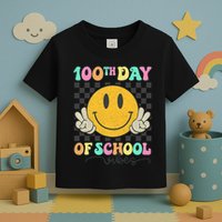 100th Day Of School Vibes Smiley Face Fun Design Toddler T-Shirt