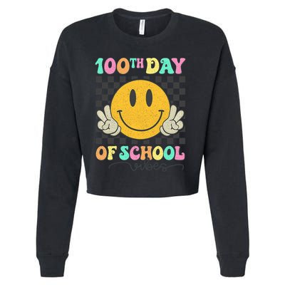 100th Day Of School Vibes Smiley Face Fun Design Cropped Pullover Crew