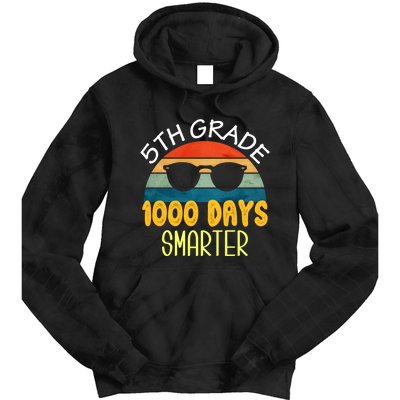 1000 Days Smarter Fifth 5th Grade Teacher Student Of School Tie Dye Hoodie