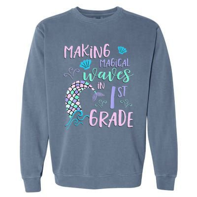 1st Grade Cute Mermaid Frist Day Back To School Garment-Dyed Sweatshirt