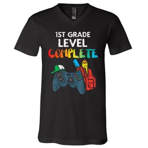 1St Grade Level Complete Gaming  Last Day Of School Gamer V-Neck T-Shirt