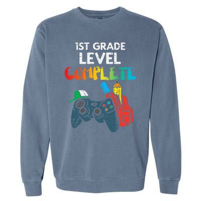 1st Grade Level Complete Gaming Boy Last Day Of School Gamer Garment-Dyed Sweatshirt