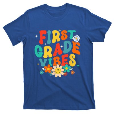 1st Grade Vibes Back To School Retro First Grade Teachers T-Shirt