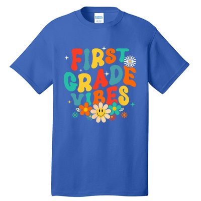 1st Grade Vibes Back To School Retro First Grade Teachers Tall T-Shirt