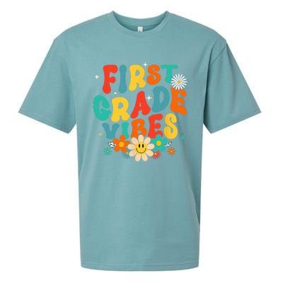 1st Grade Vibes Back To School Retro First Grade Teachers Sueded Cloud Jersey T-Shirt