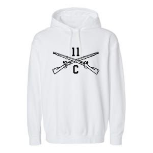 11c Infantry Mortar Crossed Rifles Gift Garment-Dyed Fleece Hoodie