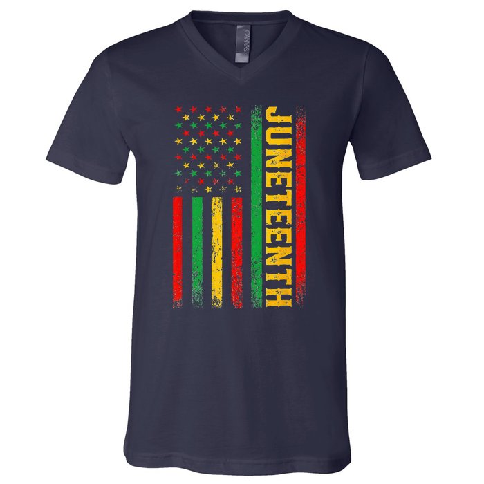 1865 Juneteenth Black History American Flag African V-Neck T-Shirt