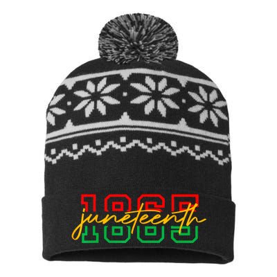 1865 Juneteenth Celebrate African American Freedom Day Women Men USA-Made Snowflake Beanie