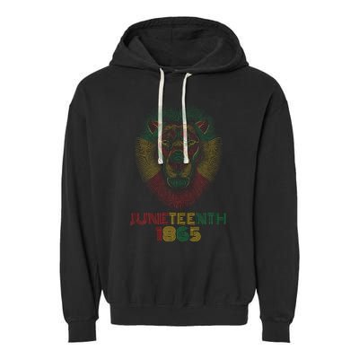 1865 Juneteenth Celebrate Lion African American Freedom Day Garment-Dyed Fleece Hoodie