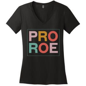 1973 P.R.O R.O.E P.R.O C.H.O.I.C.E Feminist Women's V-Neck T-Shirt