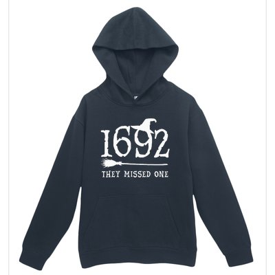 1692 They Missed One Halloween Feminist Witch Trials Urban Pullover Hoodie