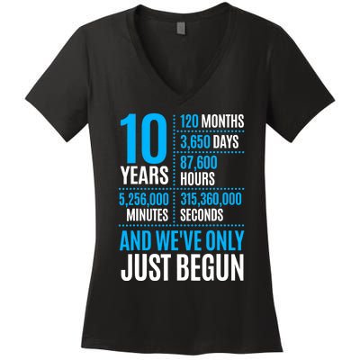 10 Year Anniversary Couple Her Or Him Wedding Gift Women's V-Neck T-Shirt