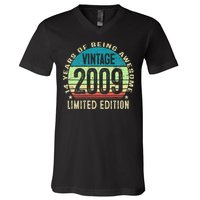 14 Year Old Giftss N Vintage 2009 14th Birthday V-Neck T-Shirt