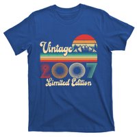 17 Year Old Retro Vintage 2007 Limited Edition 17th Birthday Gift T-Shirt