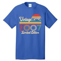 17 Year Old Retro Vintage 2007 Limited Edition 17th Birthday Gift Tall T-Shirt