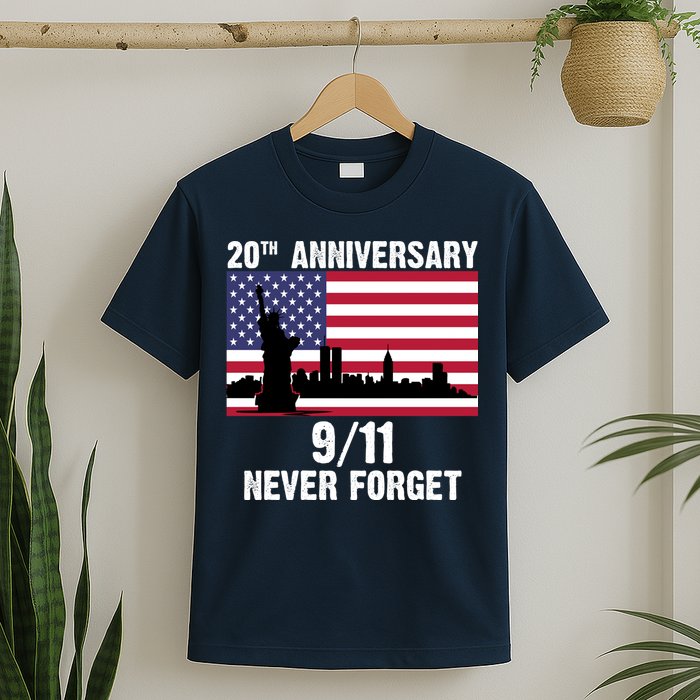 20th Anniversary 9/11 Tribute Never Forget US Flag New York T-Shirt