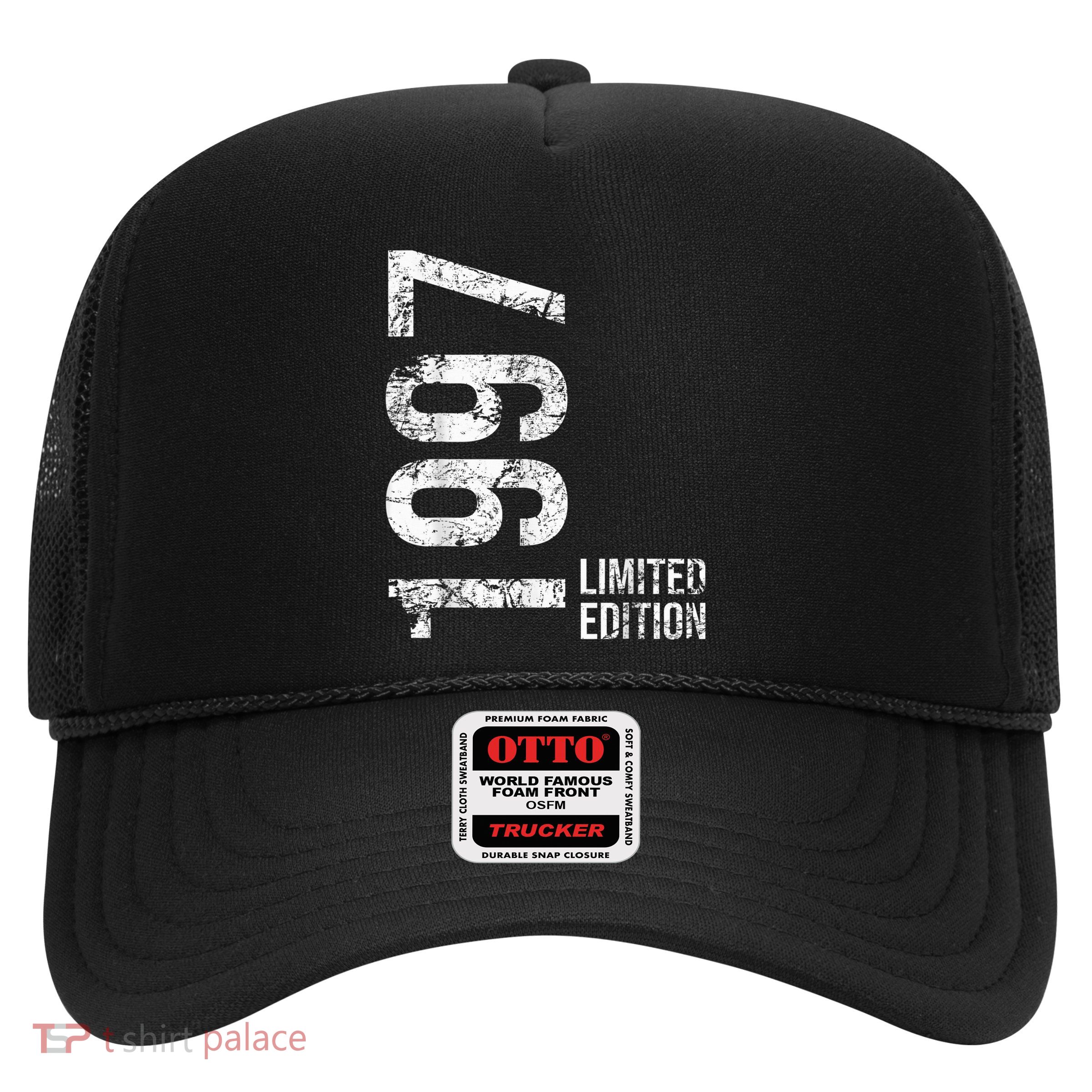 26th Birthday 26 Years Man Woman Retro Vintage 1997 Gift Trucker Hat