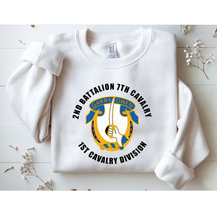 2nd Battalion 7th Cavalry 1st Cavalry Division Veteran Sweatshirt