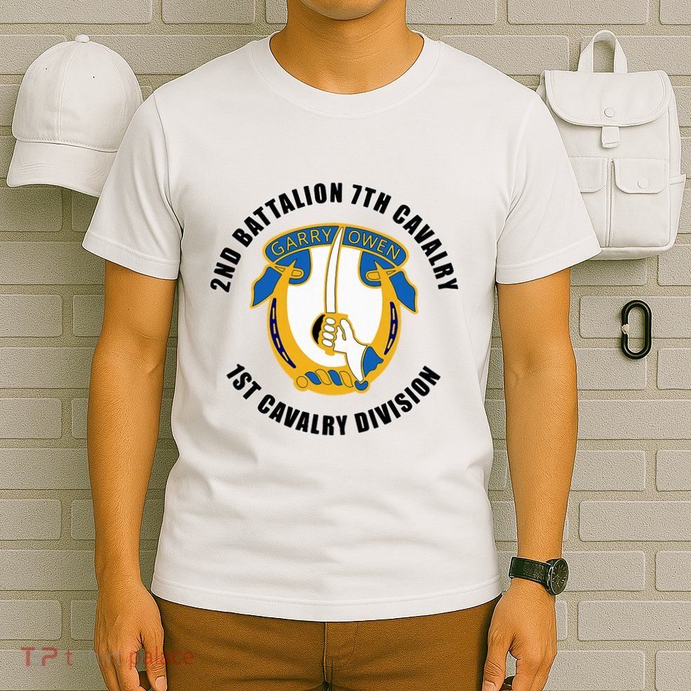 2nd Battalion 7th Cavalry 1st Cavalry Division Veteran T-Shirt