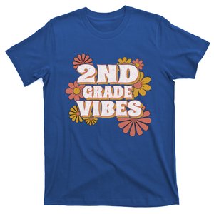 2Nd Grade Vibes Gift Second Grade Retro Floral Teachers Gift T-Shirt