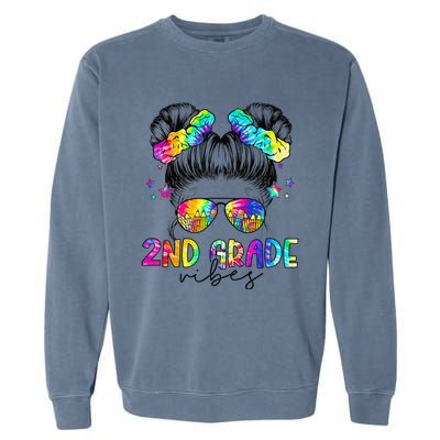 2nd Grade Vibes Messy Bun Second Grade Back To School Garment-Dyed Sweatshirt