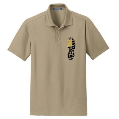 262 Marathon Runner Footprint Dry Zone Grid Polo