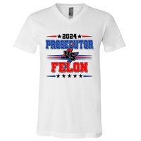 2024 Prosecutor Vs Felon Kamala Vs Trump 2024 Election V-Neck T-Shirt