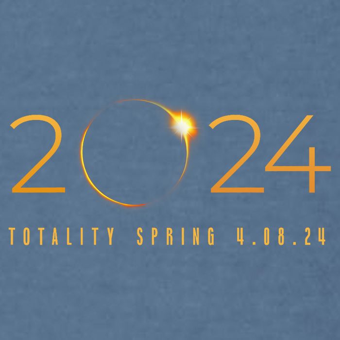 2024 Solar Eclipse American Totality Spring 4.08.24 Garment-Dyed Sweatshirt