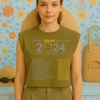 2024 Total Solar Eclipse April 8 Path Of The Eclipse  Garment-Dyed Women's Muscle Tee