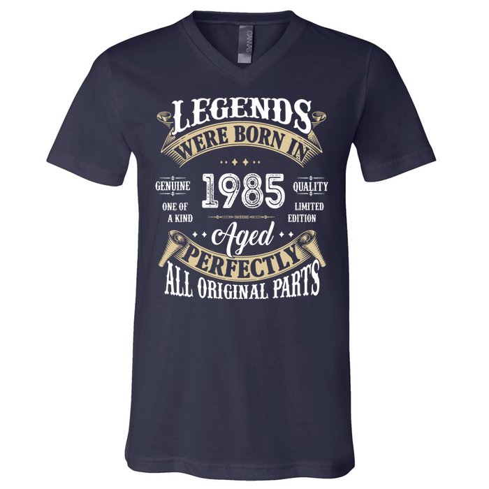 37rd Birthday Vintage Legends Born In 1985 V-Neck T-Shirt