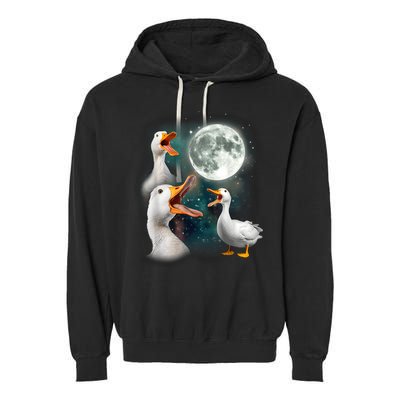 3 Ducks Howl At Moon Funny Weird Cursed Pekin Duck Lover Garment-Dyed Fleece Hoodie