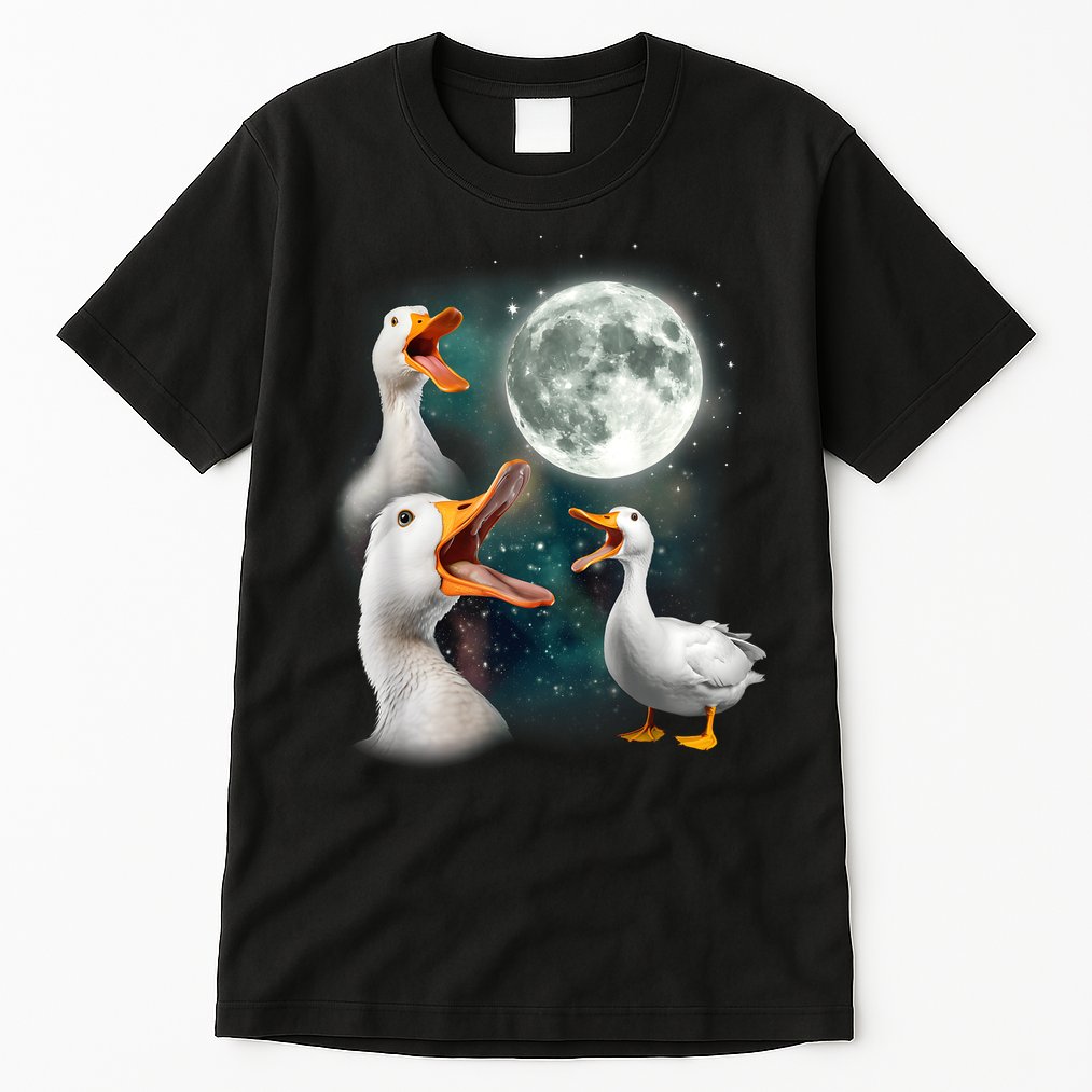 3 Ducks Howl At Moon Funny Weird Cursed Pekin Duck Lover Tall T-Shirt