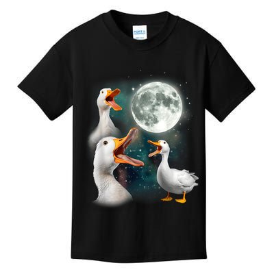 3 Ducks Howl At Moon Funny Weird Cursed Pekin Duck Lover Kids T-Shirt