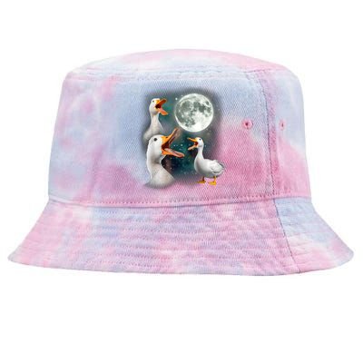 3 Ducks Howl At Moon Funny Weird Cursed Pekin Duck Lover Tie-Dyed Bucket Hat