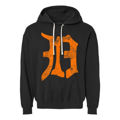 313 Detroit Michigan Vintage Old English D Area Code Garment-Dyed Fleece Hoodie
