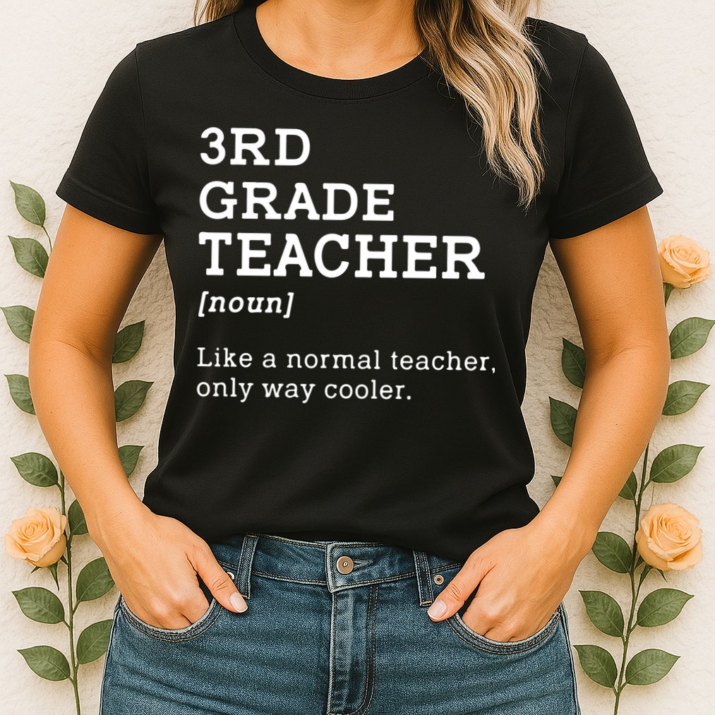 3rd Grade Teacher Idea For Third Grade Teacher Gift Womens T-Shirt