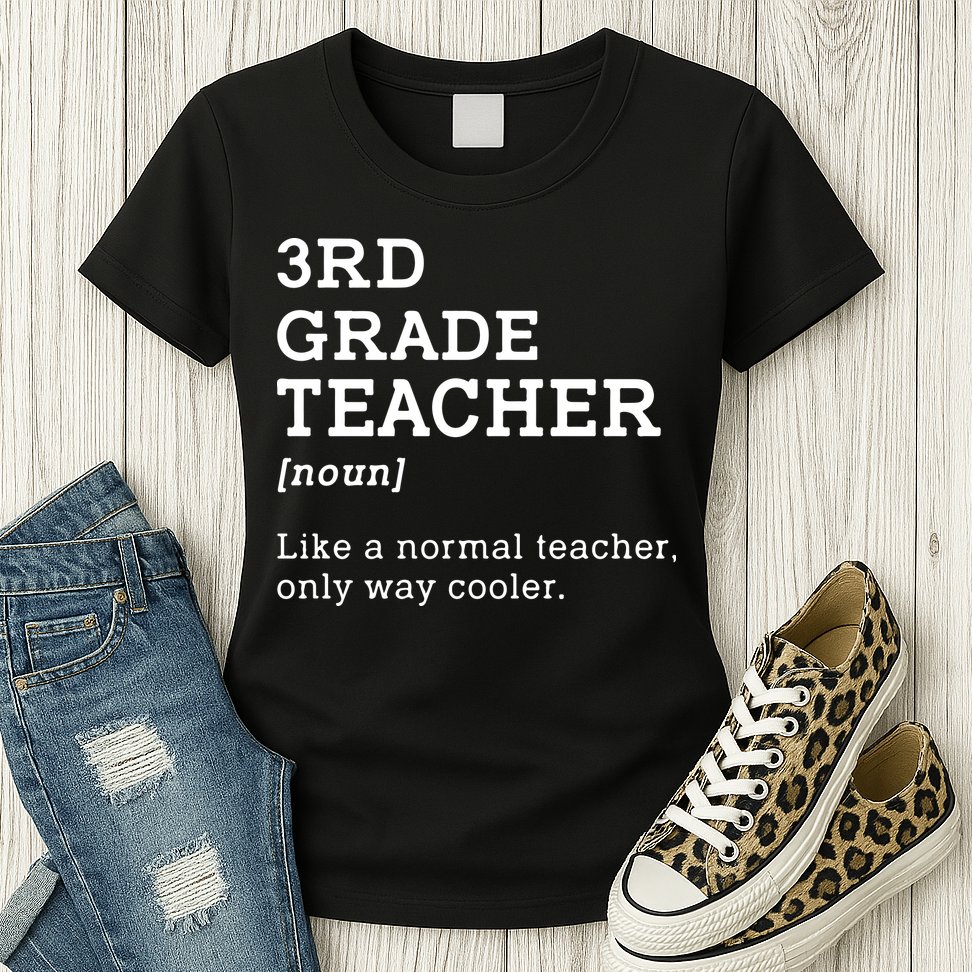 3rd Grade Teacher Idea For Third Grade Teacher Gift Womens T-Shirt