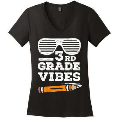 3rd Grade Vibes Funny Third Grade Back To School Women's V-Neck T-Shirt