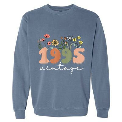 30 Years Old Vintage 1995 30th Birthday Wildflower Women Garment-Dyed Sweatshirt