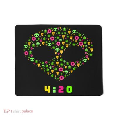 420 Alien Face Marijuana Weed With Pizza and Donuts Mousepad