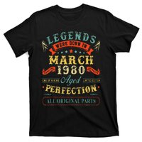 43rd Birthday Gift 43 Years Old Legends Born March 1980 T-Shirt